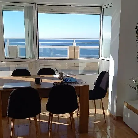 Increible Atico Con Vistas A La Bahia De Apartment Almeria